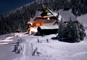 Schronisko PTTK na Hali Miziowej-2110