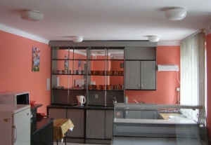 SZKOLNE SCHRONISKO MŁODZIEŻOWE -676